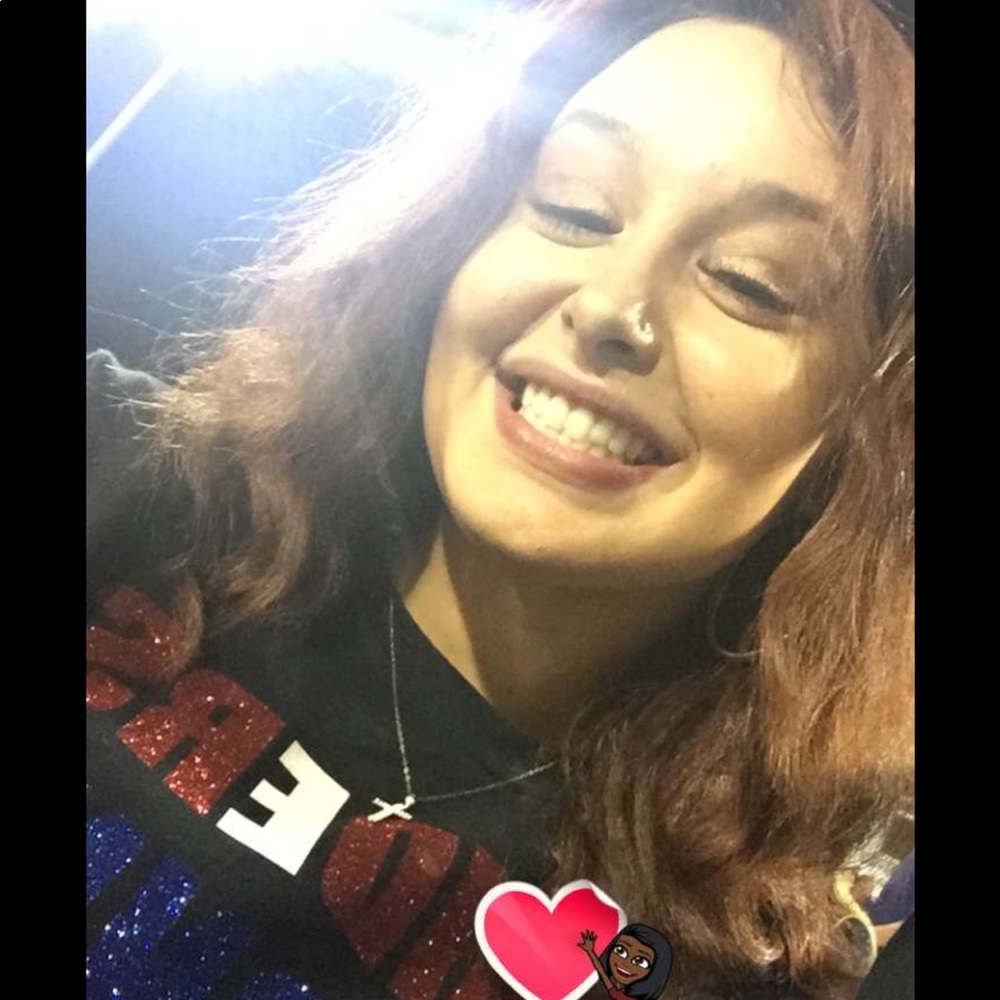 Meet your Posher, Saylom